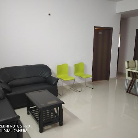 Namaha Stays Hyderabad Esterno foto